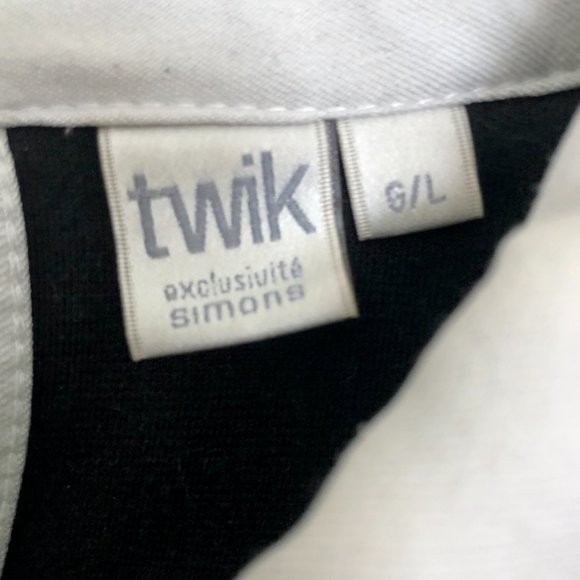 Dress black and white - Picture 3 of 4